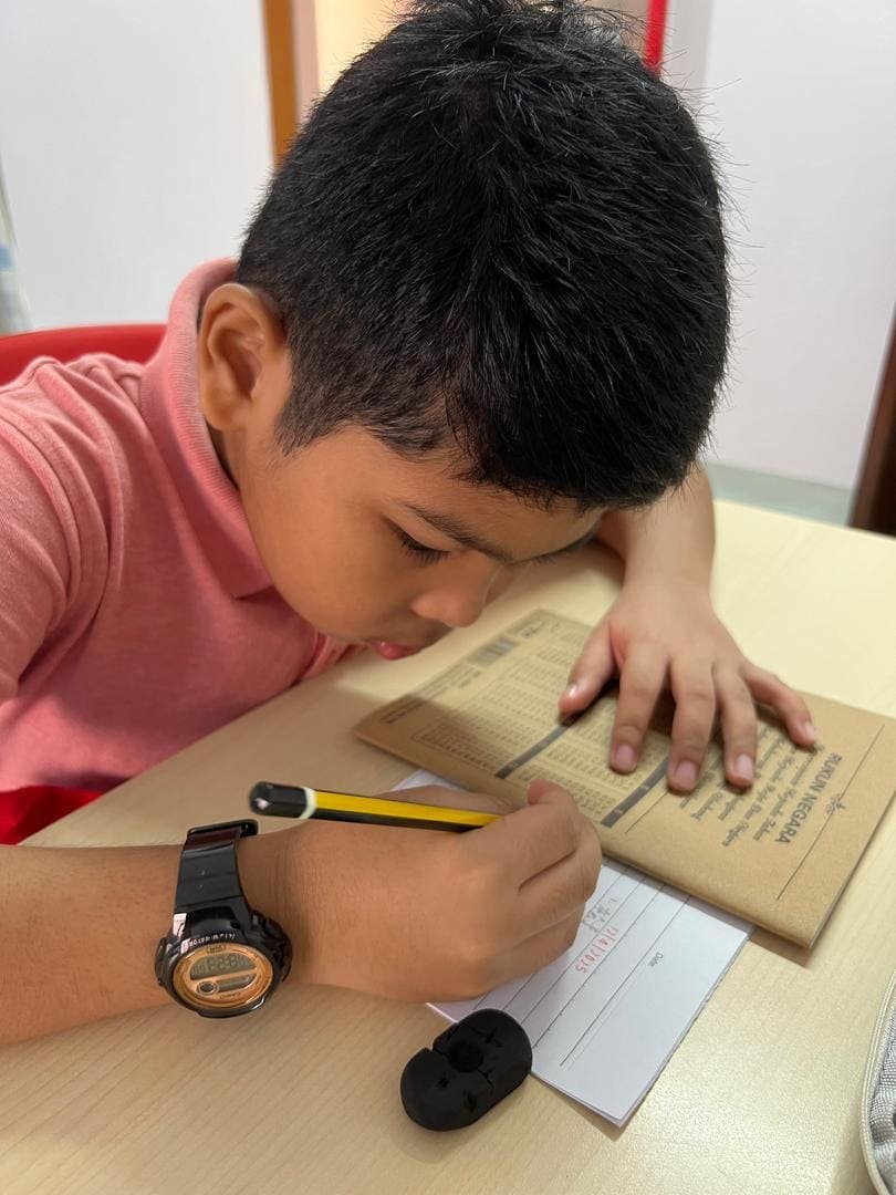 Tuition class for Cambridge Primary Y1–Y6 students